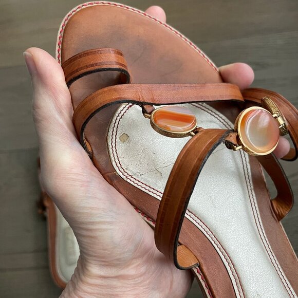 Unisa Galia Gladiator Leather Sandals Glass Medallion Detail Tan Orange Sz 9 - Picture 10 of 11
